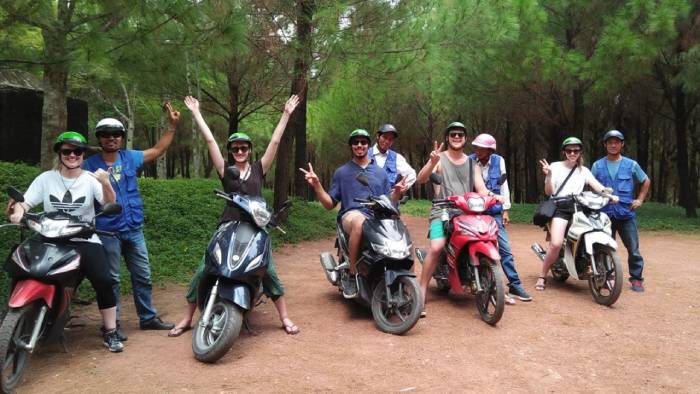 Full-Day Motorbike Tour to Royal Tombs & Countryside
